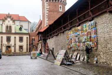 Krakow, Polonya. 29 Aralık 2019: Krakow sokakları Noel zamanı, Polonya