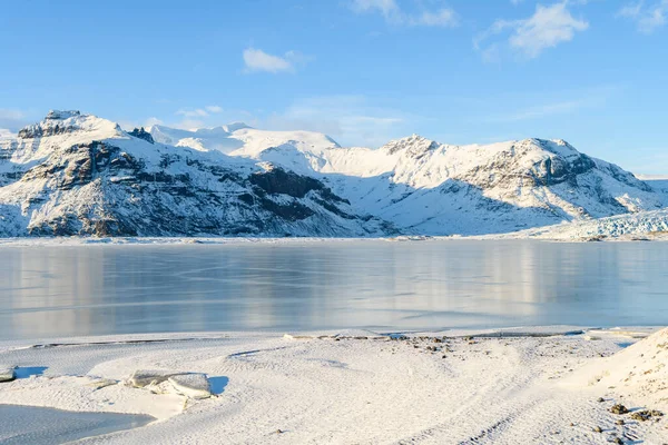 冰岛Jokulsarlon冰川阳光灿烂的一天 — 图库照片