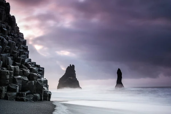 Reynisfjara Ηφαιστειακή Παραλία Ισλανδία — Φωτογραφία Αρχείου