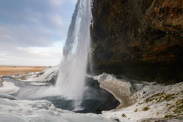 Por Trás Incrível Seljalandsfoss Waterffal Islândia — Fotografia de Stock