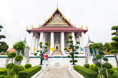 Bangkok, Tayland. 4 Eylül 2019: Bangkok Kraliyet Sarayı 'nın avlu mimarisi