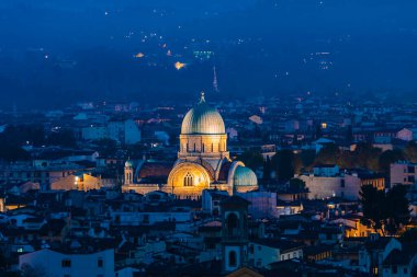 Floransa Duomo 'nun muhteşem manzarası, İtalya