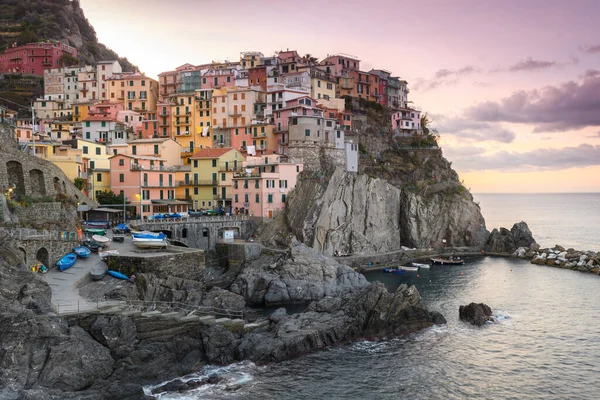 Удивительный Город Риомаджоре Cinque Terre — стоковое фото