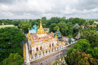 Monywa, Myanmar. 30 Ağustos, 2019: Monywa 'daki pagoda kompleksi