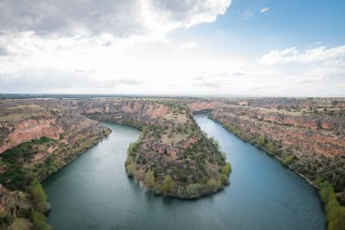 İnanılmaz Aeria View of l caon del Rio Lobos wild, İspanya