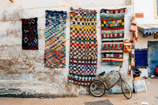 Bicicleta Oxidada Pie Pared Essaouira Vieja Medina — Foto de Stock