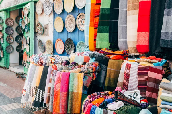 Alfombras Colores Tienda Marroquí Essaouira — Foto de Stock