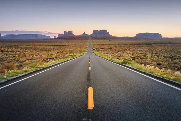 Anıt Vadisi 'nin inanılmaz yolu, Amerika