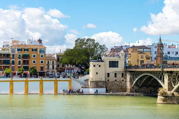 Utsikt Över Stadsdelen Triana Sevilla Spanien — Stockfoto