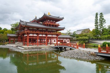 Japonya, Kyoto 'daki güzel Anka Kuşu Tapınağı