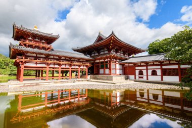 Japonya, Kyoto 'daki güzel Anka Kuşu Tapınağı