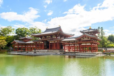 Japonya, Kyoto 'daki güzel Anka Kuşu Tapınağı