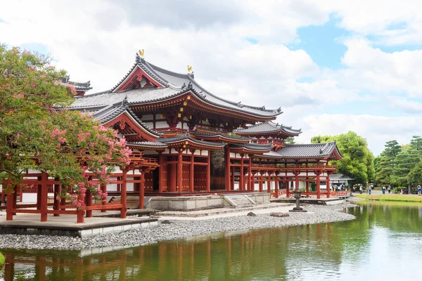 Прекрасний Зал Феніксів Храму Бьодоена Кіото Японія — стокове фото
