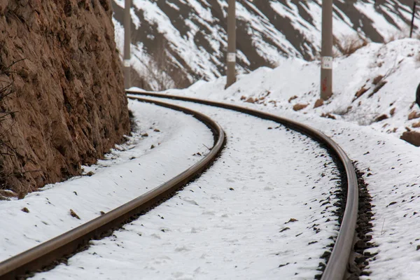 Tågspår Som Passerar Genom Snöiga Bergen Sivas Turkiet — Stockfoto