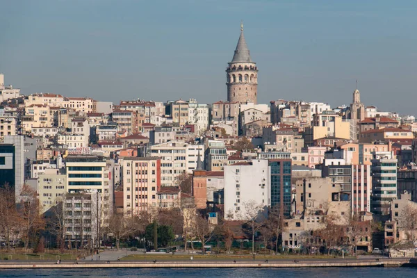 Prosince 2019 Most Istanbul Turecko Galata Okolní Budovy — Stock fotografie