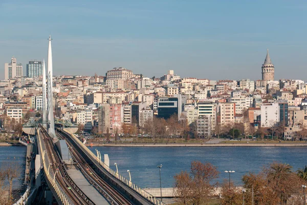 Декабря 2019 Года Стамбул Турция Халичский Метромост Галатская Башня — стоковое фото