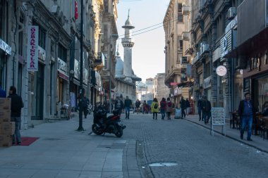 17 Aralık 2019 İstanbul / Türkiye Eminonu, İstanbul 'da yürüyen