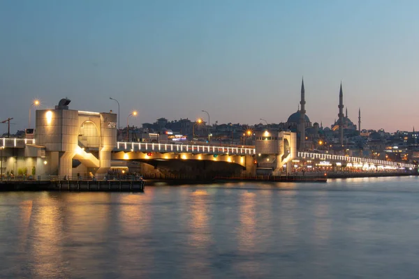 Décembre 2019 Istanbul Turquie Pont Galata Nouvelle Mosquée — Photo