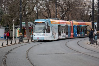19 Ocak 2020 İstanbul / Türkiye Tramvayı Sultanahmet Meydanı 'ndan geçiyor