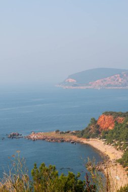 İstanbul Adaları manzaralı. Burgazada 'da deniz manzarası
