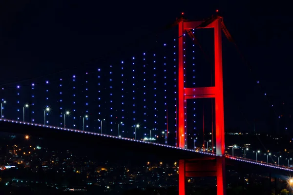 Estambul Puente Del Bósforo Por Noche —  Fotos de Stock