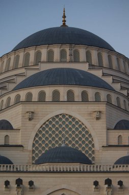 Camlica camiinin mimari yapısı. Türkiye 'nin en büyük camii
