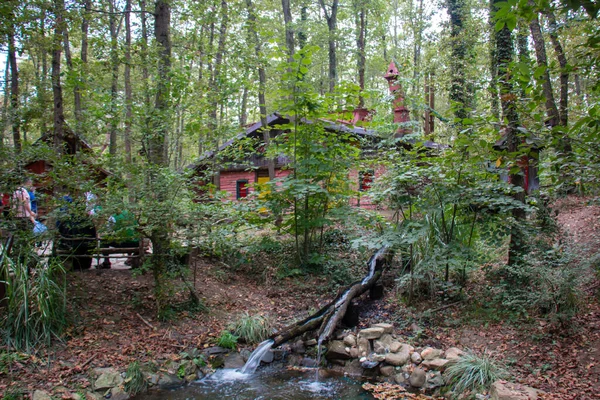 Kocaeli Izmit Ormanya Stadtwald Schöne Niedliche Hobbit Häuser — Stockfoto