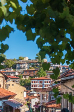 Safranbolu / Türkiye 3 Ekim 2020 Geleneksel Osmanlı evleri. UNESCO tarafından korunuyor.
