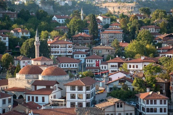 Safranbolu / Türkiye 3 Ekim 2020 Geleneksel Osmanlı evleri. UNESCO tarafından korunuyor.