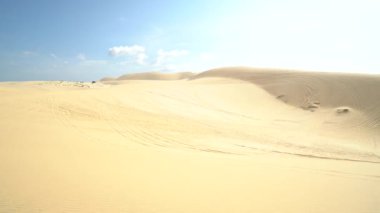 Bau Trang kum tepeleri, Binh Thuan bölgesindeki Sahra Çölü.