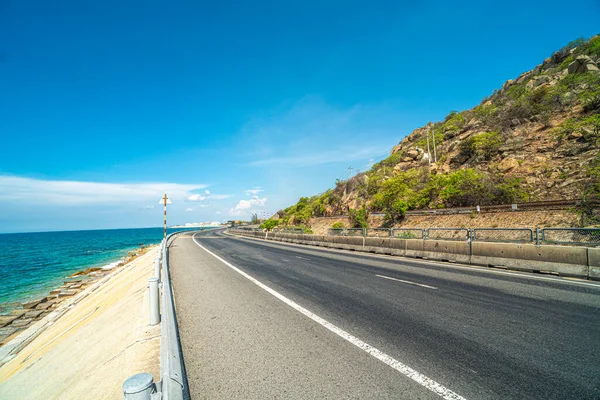 Vinh Hao plajı, Binh Thuan bölgesi, Vietnam
