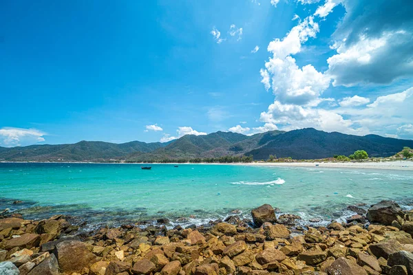 Binh Tien Sahili, Cam Ranh Körfezi, Khanh Hoa Bölgesi, Vietnam