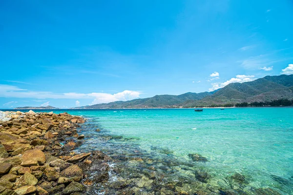 Binh Tien Sahili, Cam Ranh Körfezi, Khanh Hoa Bölgesi, Vietnam