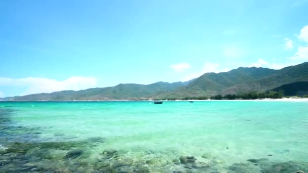 Binh Tien Beach Cam Ranh Bay Khanh Hoa Provinsen Vietnam — Stockvideo