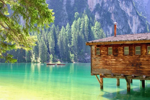 Hermoso Paisaje Lago Braies Pragser Wildsee Dolomitas Italia — Foto de Stock