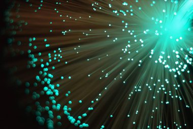 Siyah arkaplanda bulanık ışık, optik fiber