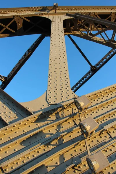 Detailní Záběr Prvku Rozpětí Mostu Při Západu Slunce Petr Veliký — Stock fotografie