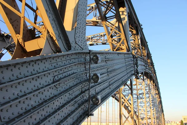 Gros Plan Travée Arquée Ferme Des Entretoises Des Stands Rivets — Photo