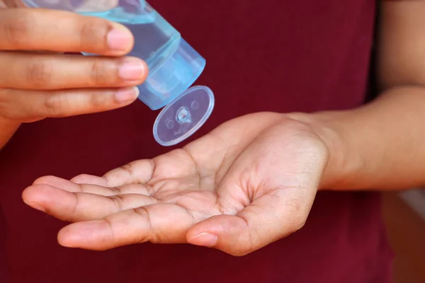 Caída Gel Alcohol Botella Plástico Para Lavarse Mano Para Matar —  Fotos de Stock