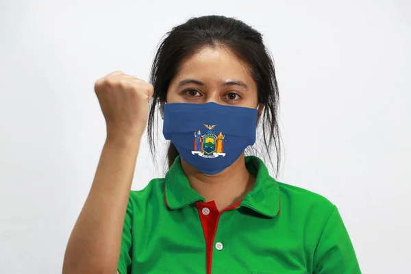 New York Vlag Hygiënisch Masker Gemaskerde Vrouw Voorkomt Ziektekiemen Draagt — Stockfoto