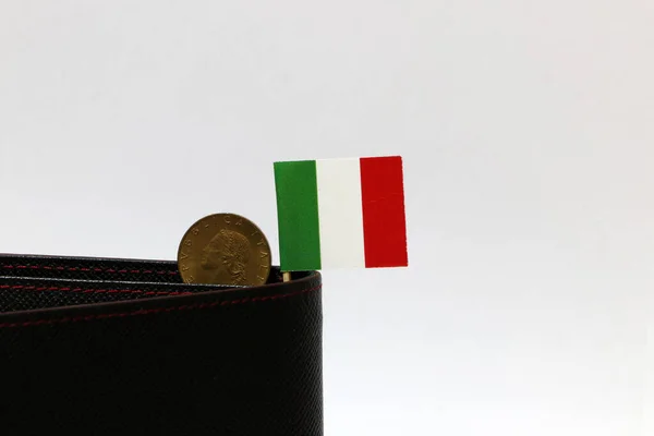 Ett Mynt Italien Lire Pengar Och Mini Italien Flagga Stick — Stockfoto