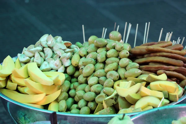 Wiele Rodzajów Marynowanych Owoców Kambodży Takich Jak Oliwka Tamaryndowca Mango — Zdjęcie stockowe