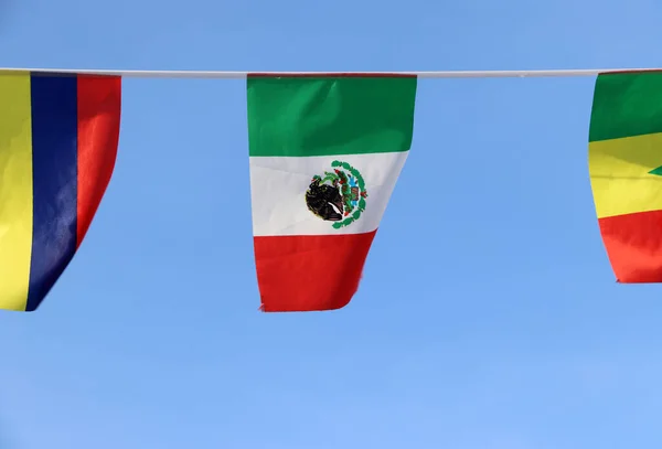 Mini Bandeira Trilho Tecido México Tricolor Vertical Verde Branco Vermelho — Fotografia de Stock