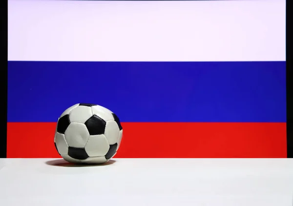 Klein Voetbal Witte Vloer Russische Vlag Met Witte Blauwe Rode — Stockfoto