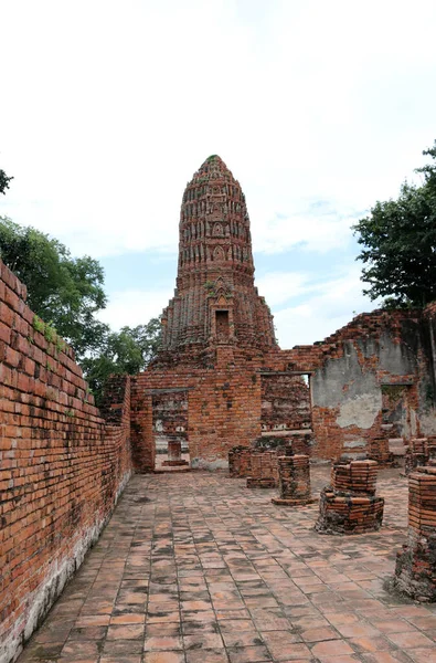 Prang Principal Phra Pagode Nas Ruínas Dos Restos Antigos Temple — Fotografia de Stock