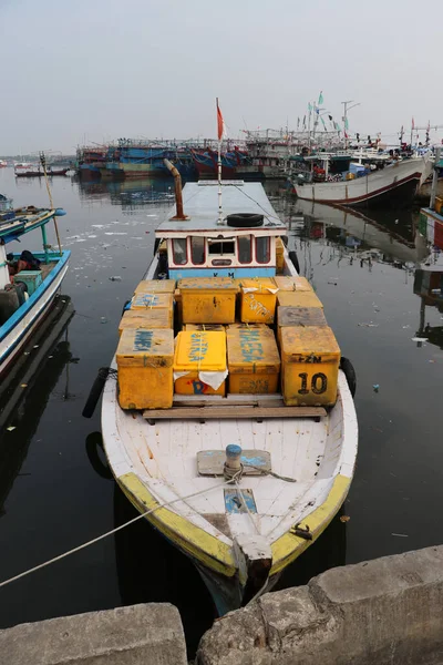 Jakarta Indonézia May 2019 Halászhajók Kikötve Kikötőben Indonézia Halászhajó Dokkolt — Stock Fotó