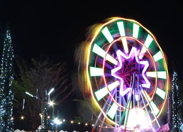 Abstract Moving Light Ferris Wheel Night Time Movement Ferris Wheel — Stock Photo, Image