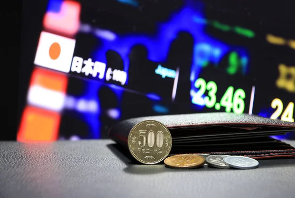 Geri Viteste Japon 500 Yen Jpy Siyah Cüzdanı Para Değişimi — Stok fotoğraf