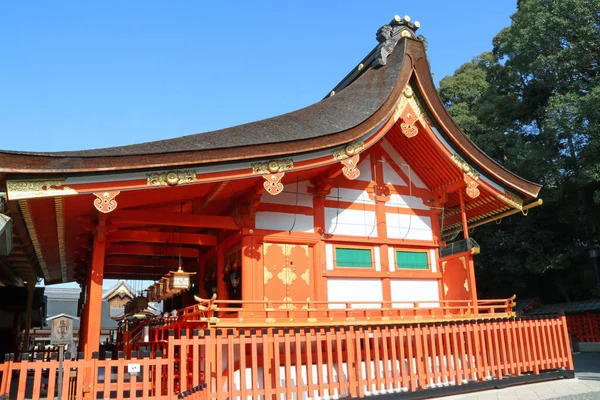 2017年11月17日 日本京都抚州 主神龛结构建于1499年 山脚下有正门和主神龛 Honden 在山的中央 — 图库照片