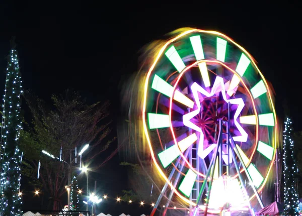 Abstract Moving Light Ferris Wheel Night Time Movement Ferris Wheel — Stock Photo, Image
